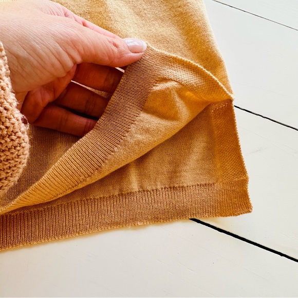 Anthropologie Charli Puff Sleeve Sweater - Picture 4 of 7